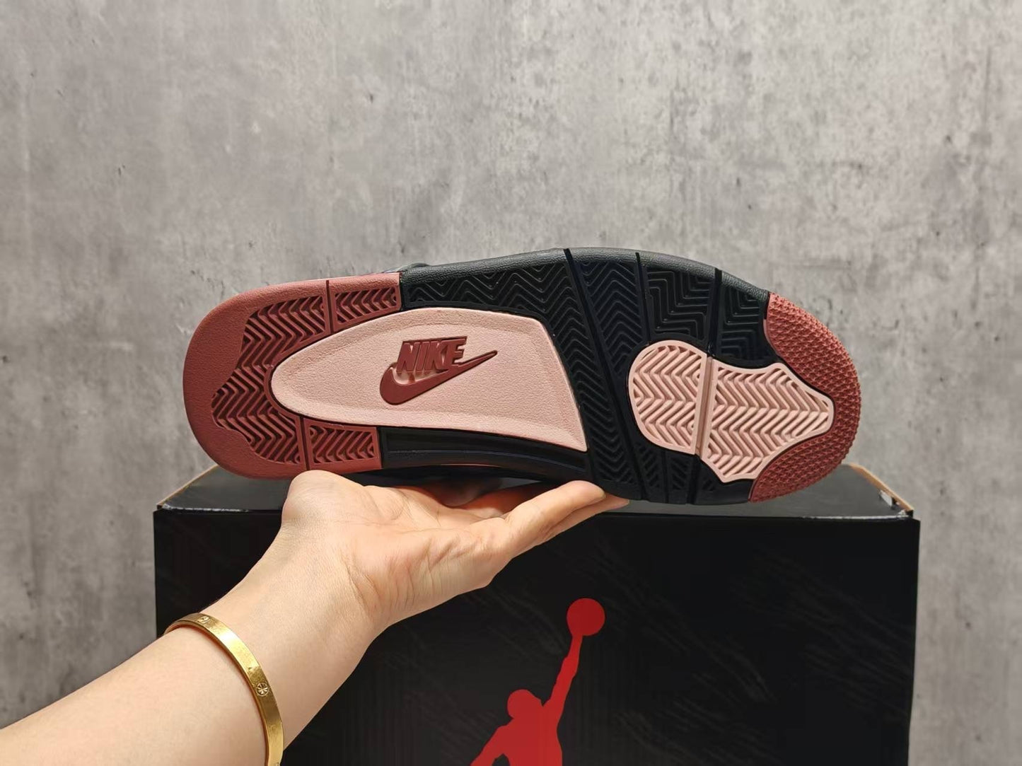 Air Jordan 4 Retro 'London'