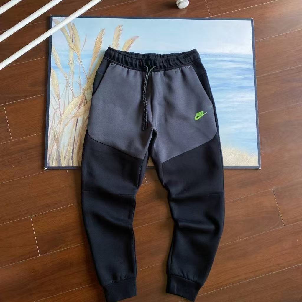 NIKE TECH FLEECE PANTS x Black and Grey