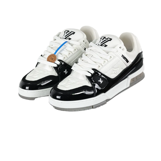 LOUIS VUITTON LV Skate Sneaker in Black