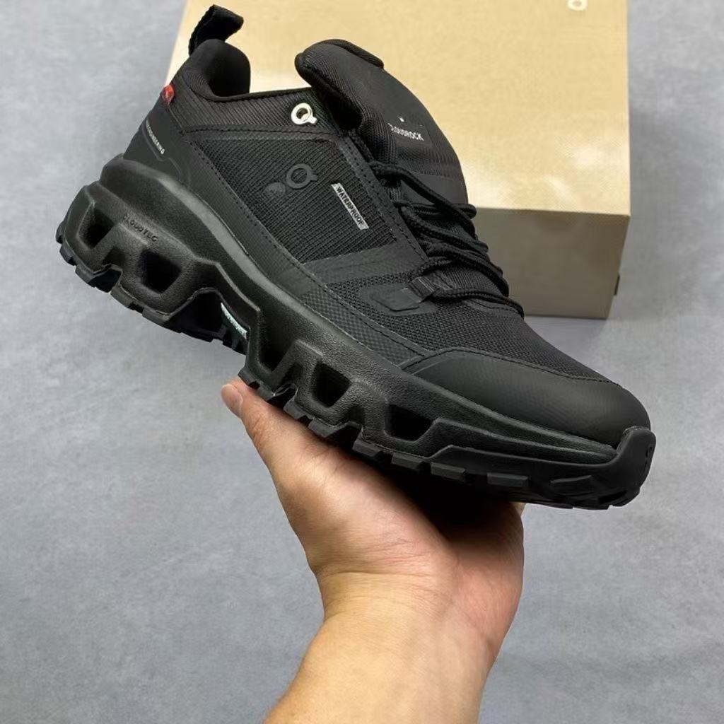 On: Black – Engineered for Stealth Performance