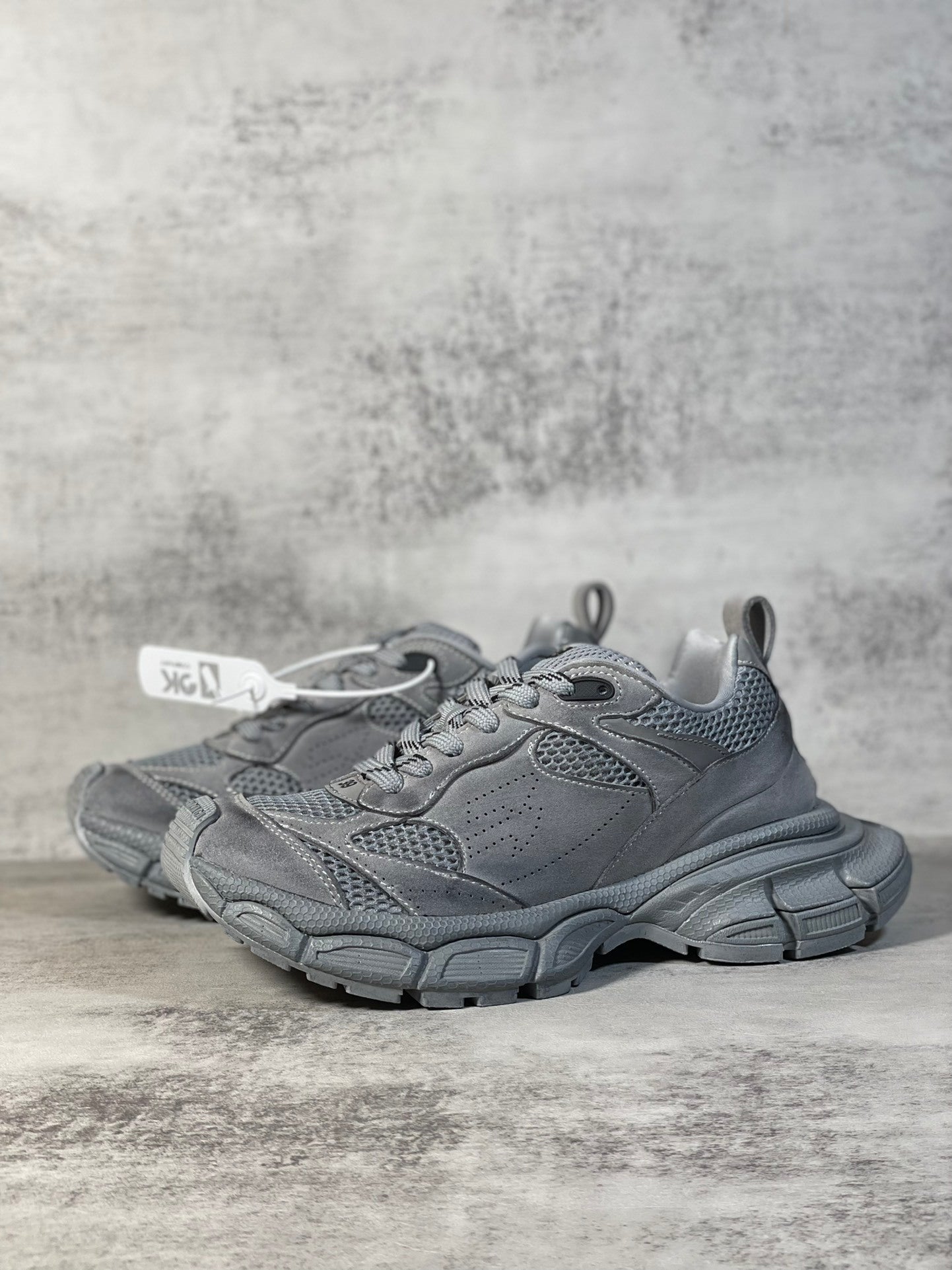 Balenciaga 3XL Sneaker in Black/Grey: Industrial Gradient