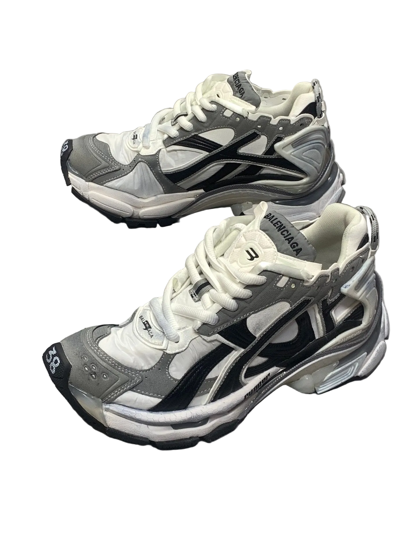 Balenciaga Sneaker in Grey/White: Sculpted Ascent