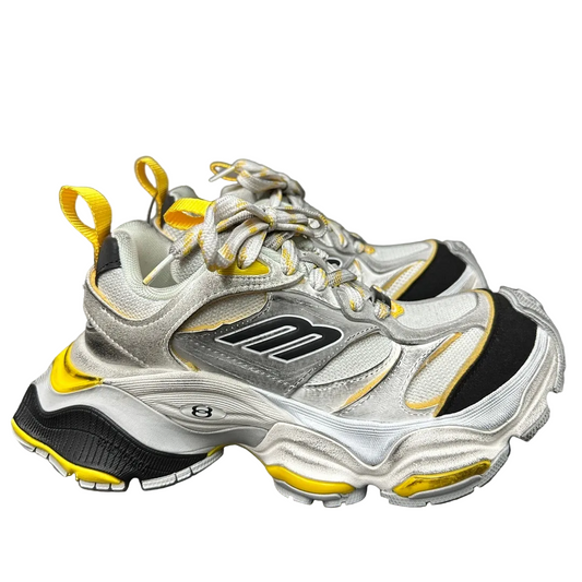 Balenciaga Sneaker in Black/Yellow: Urban Luminescence