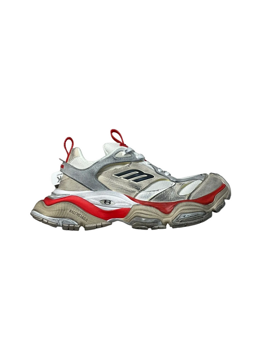 Balenciaga Sneaker in White/Red: Graphic Impact