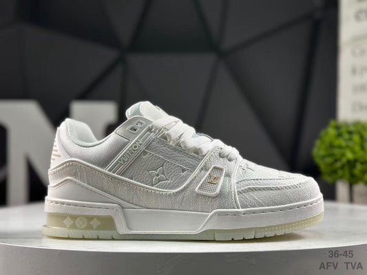 LOUIS VUITTON LV TRAINER SNEAKER