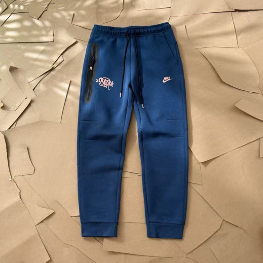 NIKE TECH FLEECE PANTS x GREY/BLACK/GREEN