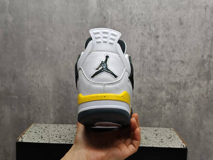 Air Jordan 4 Retro 'Lightning'