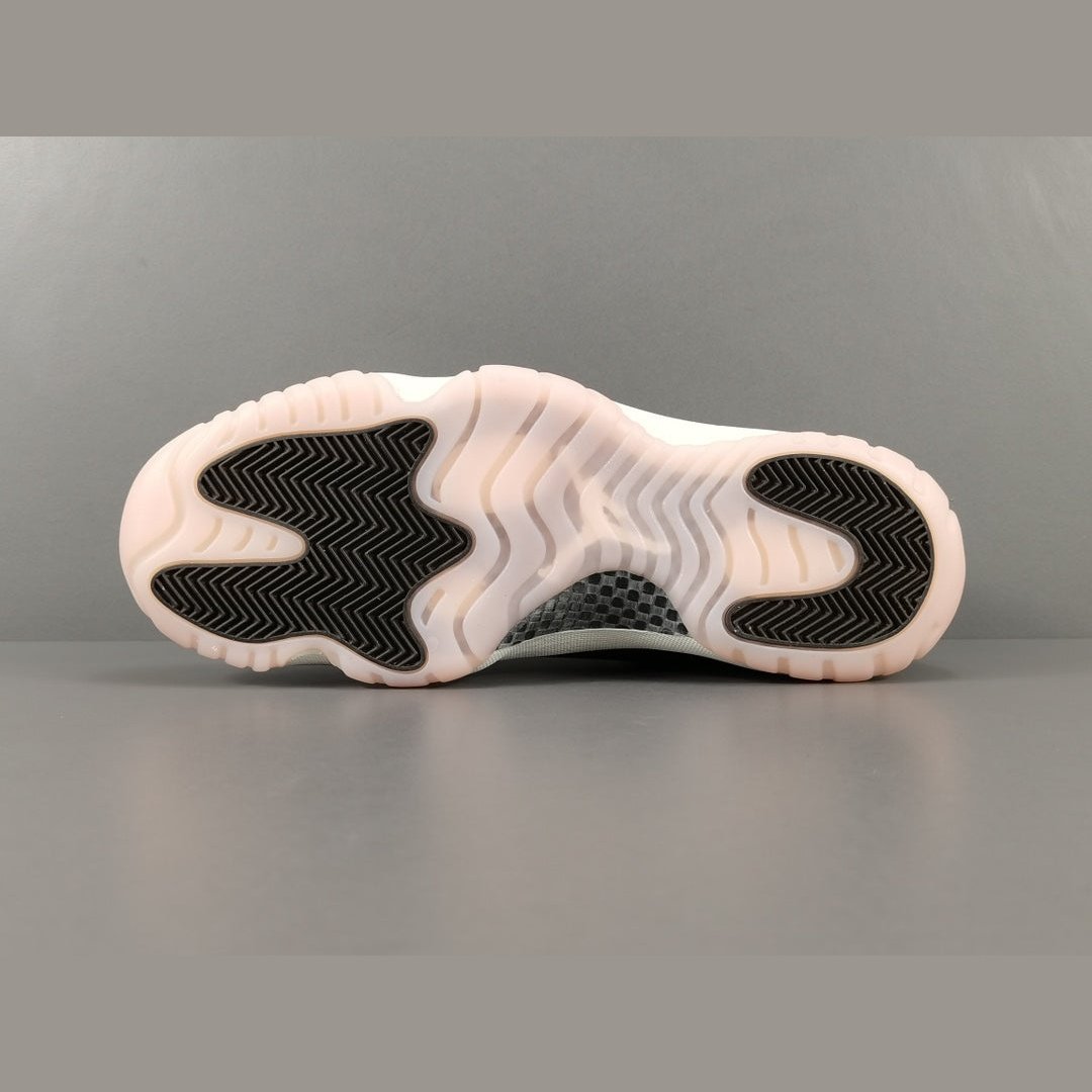 JORDAN 11 RETRO x NEOPOLITAN - Prime Reps