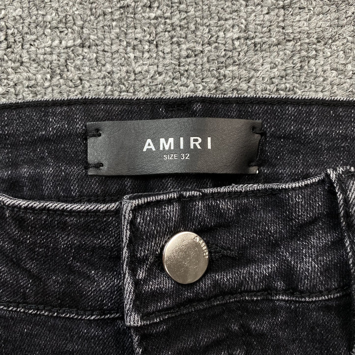 AMIRI VARSITY LOGO REPAIR JEANS - Prime Reps