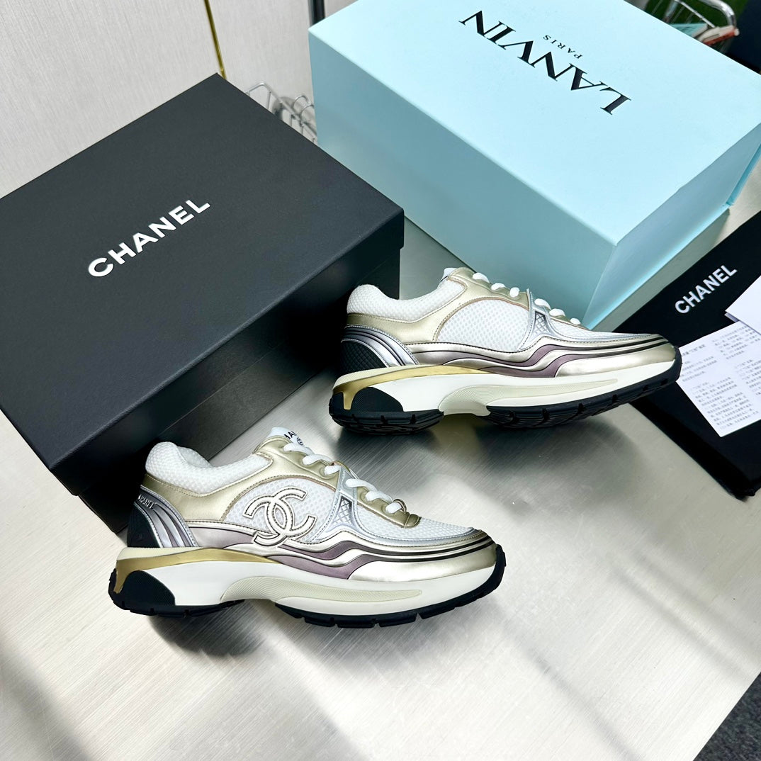 CHANEL CC RUNNERS SNEAKERS WHITE AND GOLD - Prime Reps