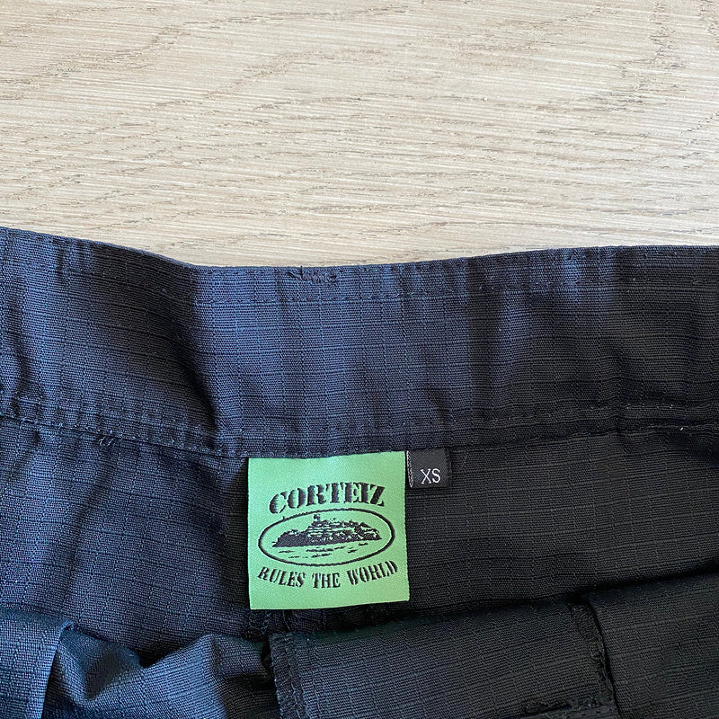 CORTEIZ ALCATRAZ CARGO PANTS BLACK/GREEN - Prime Reps