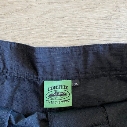 CORTEIZ ALCATRAZ CARGO PANTS BLACK/GREEN - Prime Reps