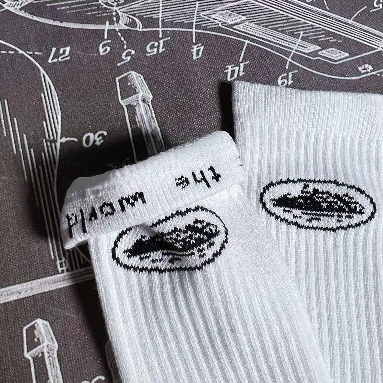 CORTEIZ ALCATRAZ SOCKS WHITE - Prime Reps