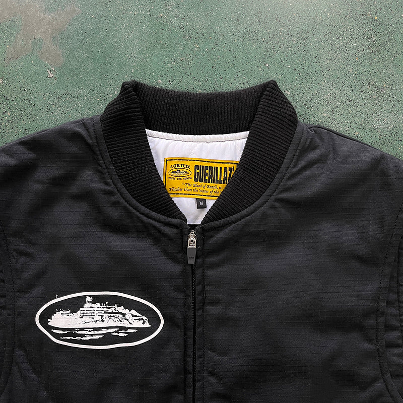 CORTEIZ GUERILLAZ QUILTED VEST BLACK - Prime Reps 