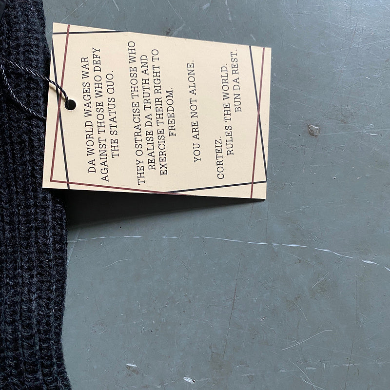 CORTEIZ KNIT BALACLAVA BLACK WHITE - Prime Reps