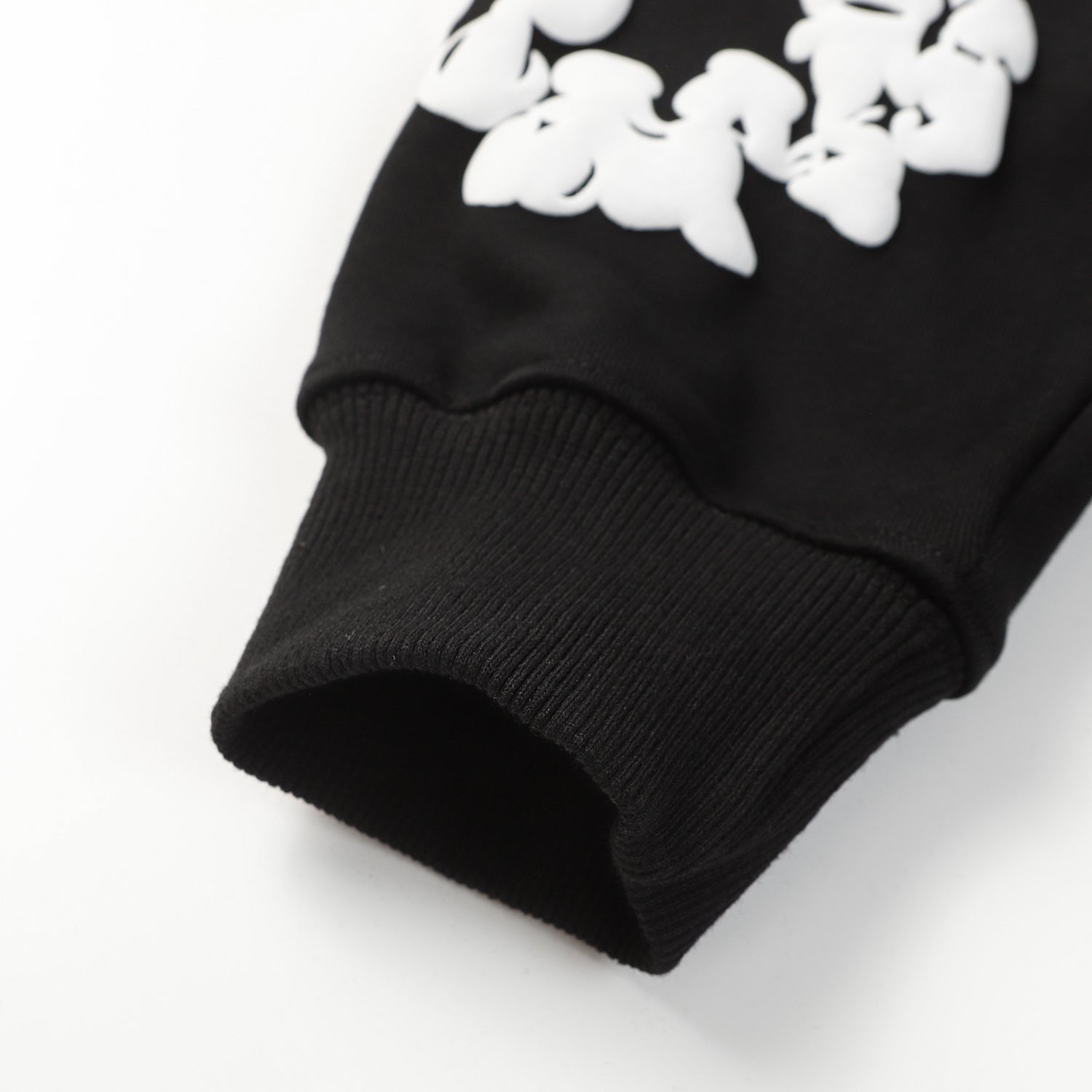 DENIM TEARS COTTON WREATH HOODIE BLACK - Prime Reps