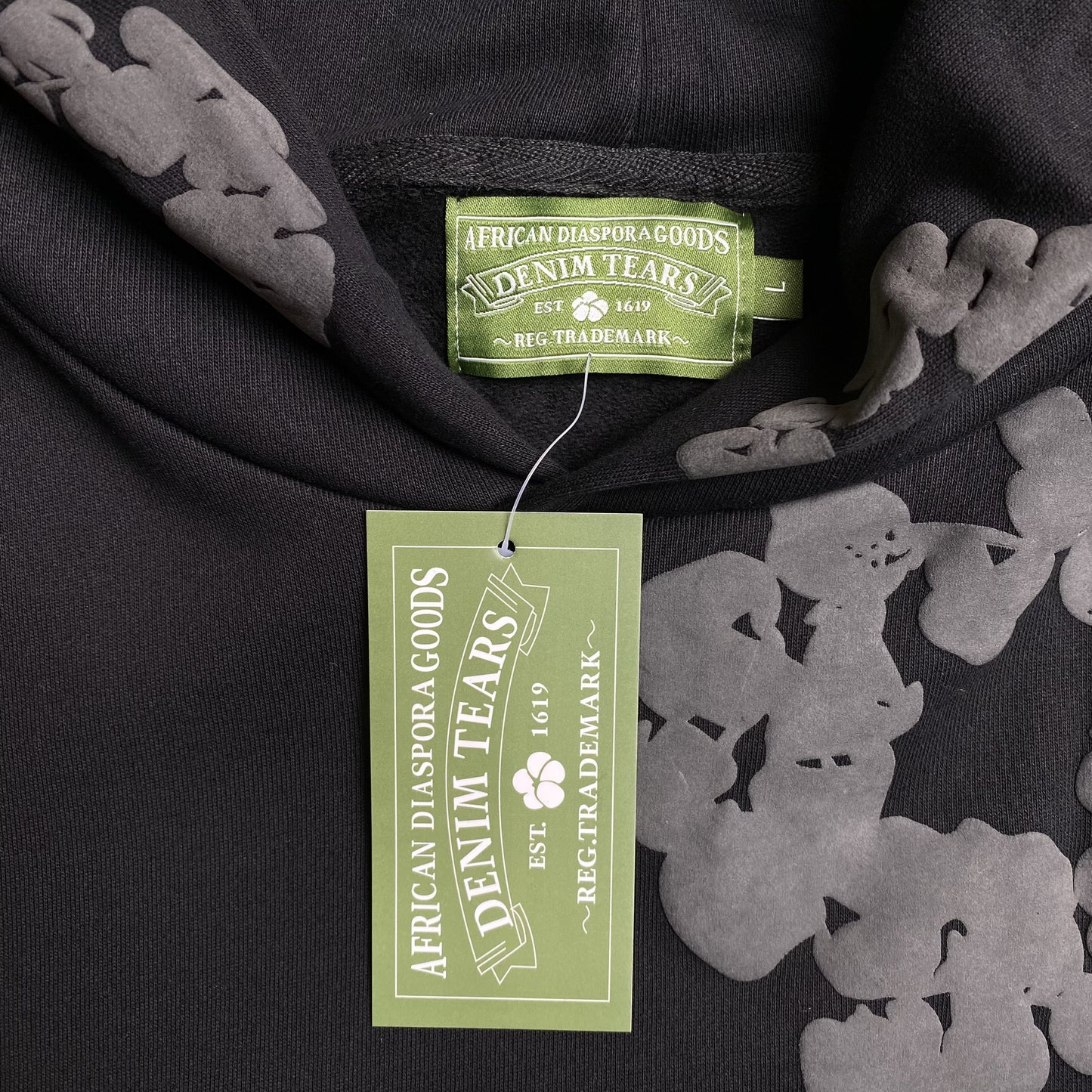 DENIM TEARS COTTON WREATH HOODIE MONOCHROME BLACK - Prime Reps