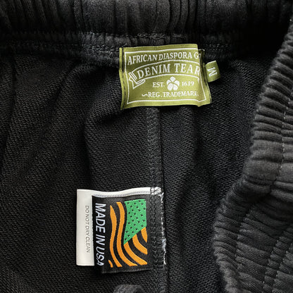 DENIM TEARS COTTON WREATH SHORTS MONOCHROME BLACK - Prime Reps