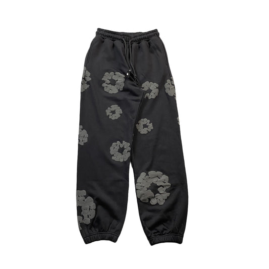 DENIM TEARS COTTON WREATH SWEATPANTS MONOCHROME BLACK - Prime Reps