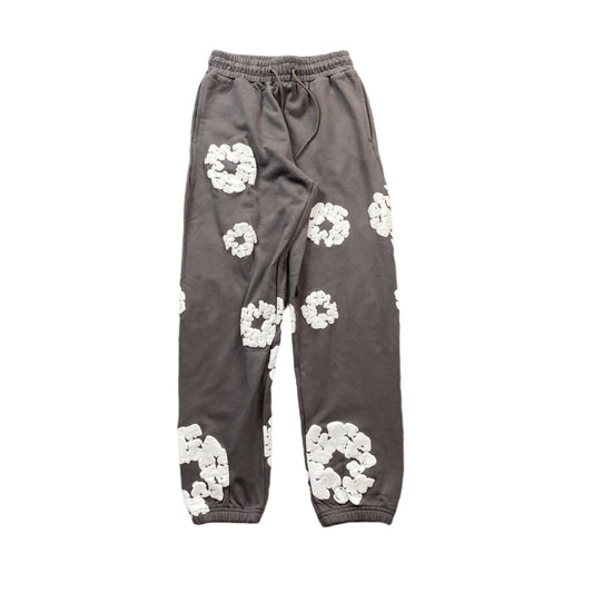 DENIM TEARS COTTON WREATH SWEATPANTS OLIVE - Prime Reps
