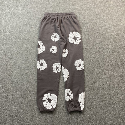 DENIM TEARS COTTON WREATH SWEATPANTS OLIVE - Prime Reps
