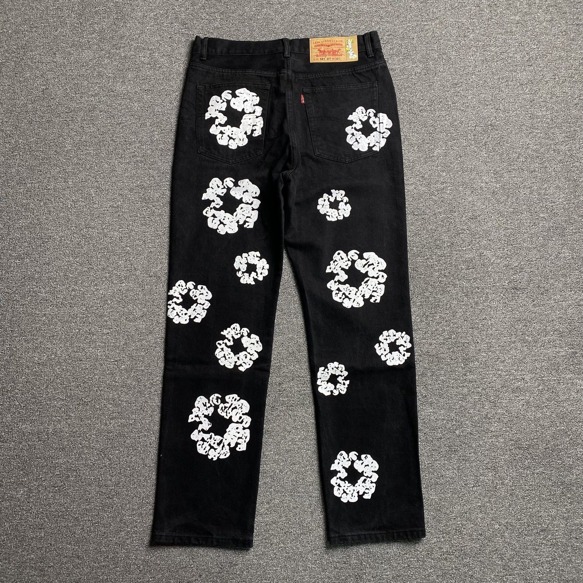DENIM TEARS x LEVI'S COTTON WREATH JEANS BLACK - Prime Reps