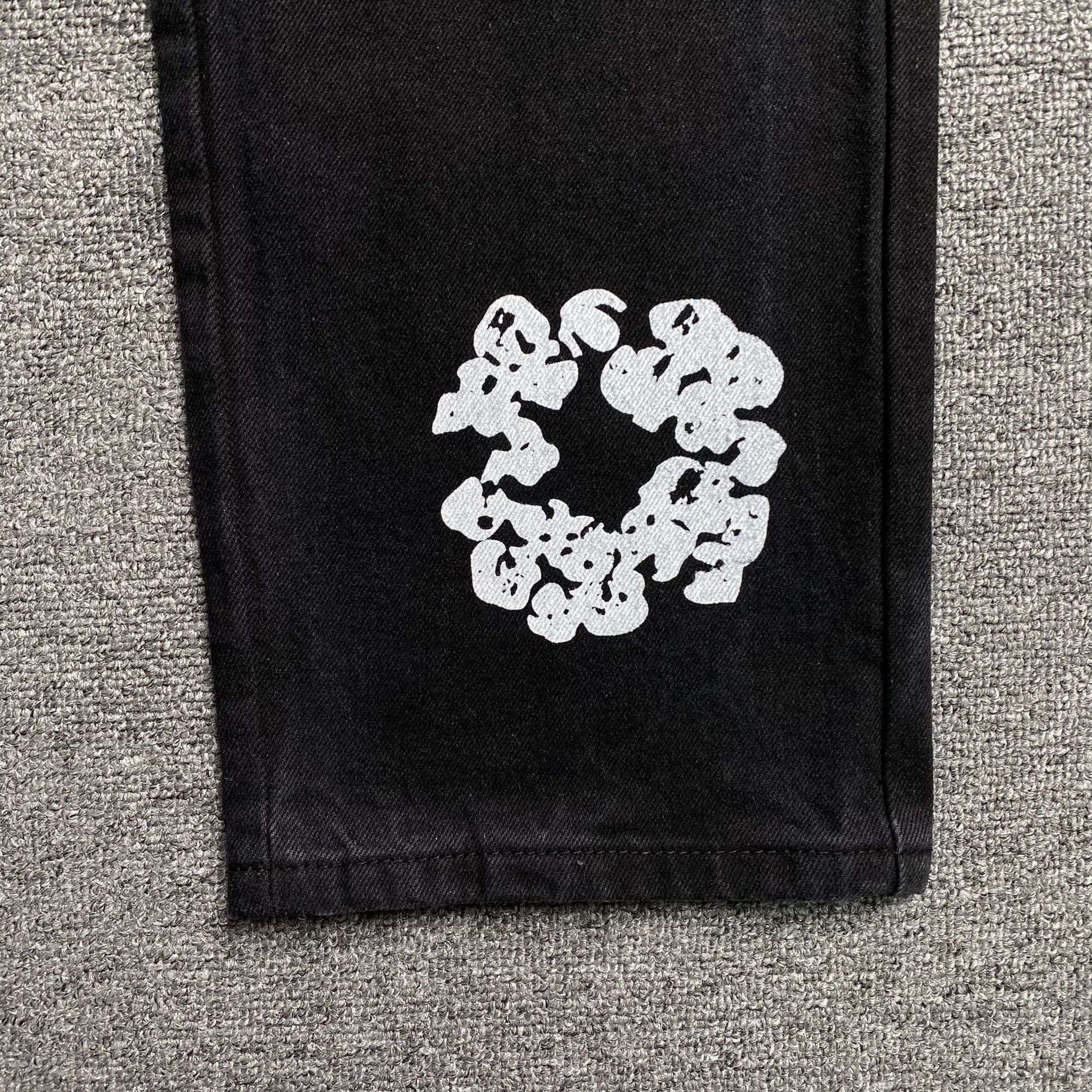 DENIM TEARS x LEVI'S COTTON WREATH JEANS BLACK - Prime Reps