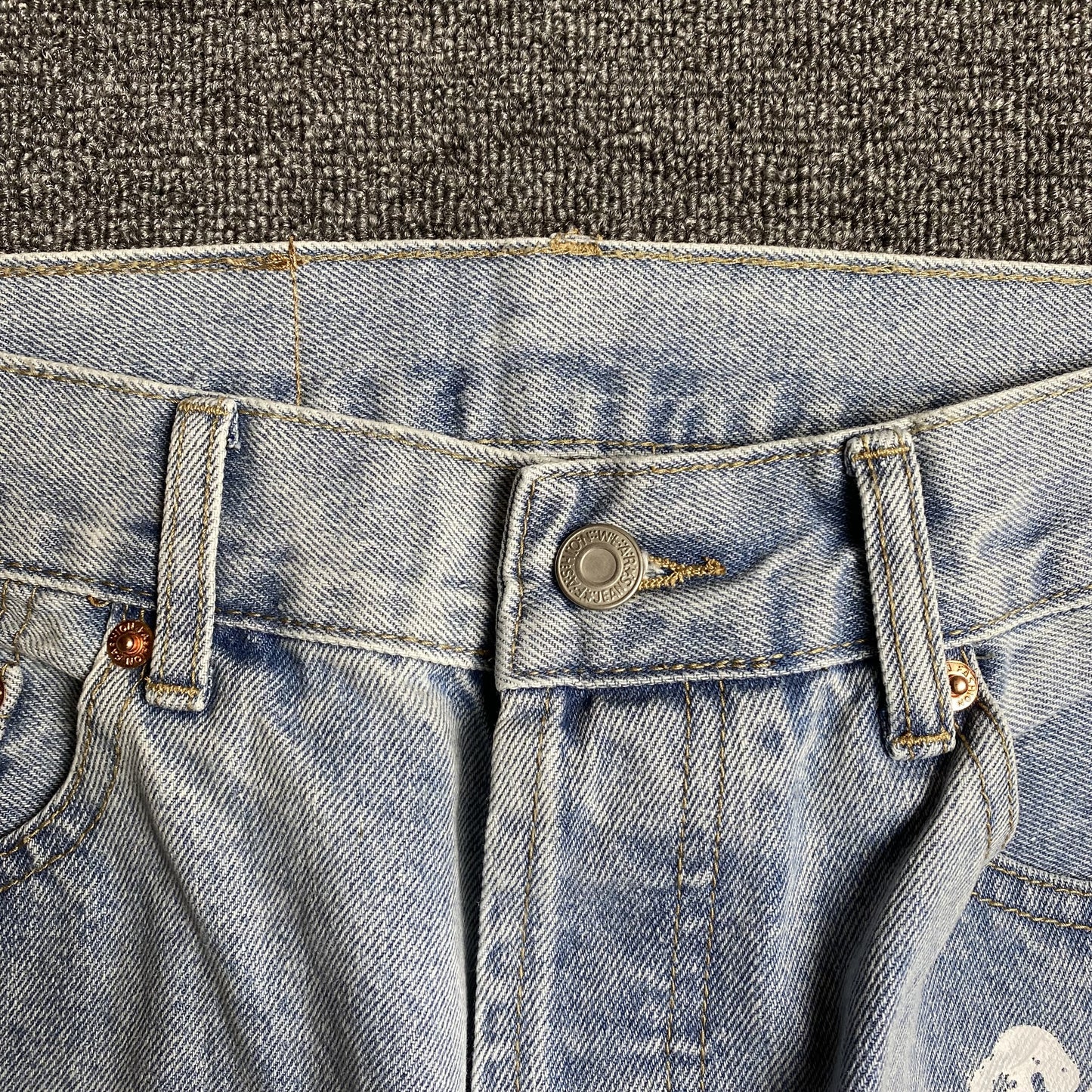 DENIM TEARS x LEVI'S COTTON WREATH JEANS LIGHT WASH - Prime Reps
