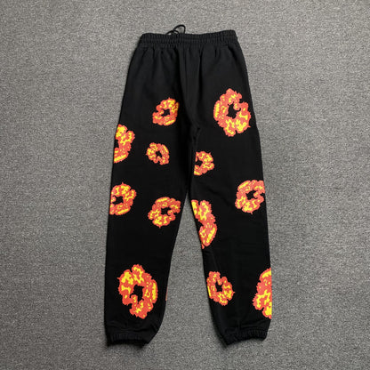 DENIM TEARS x OFFSET WREATH SWEATPANTS BLACK - Prime Reps