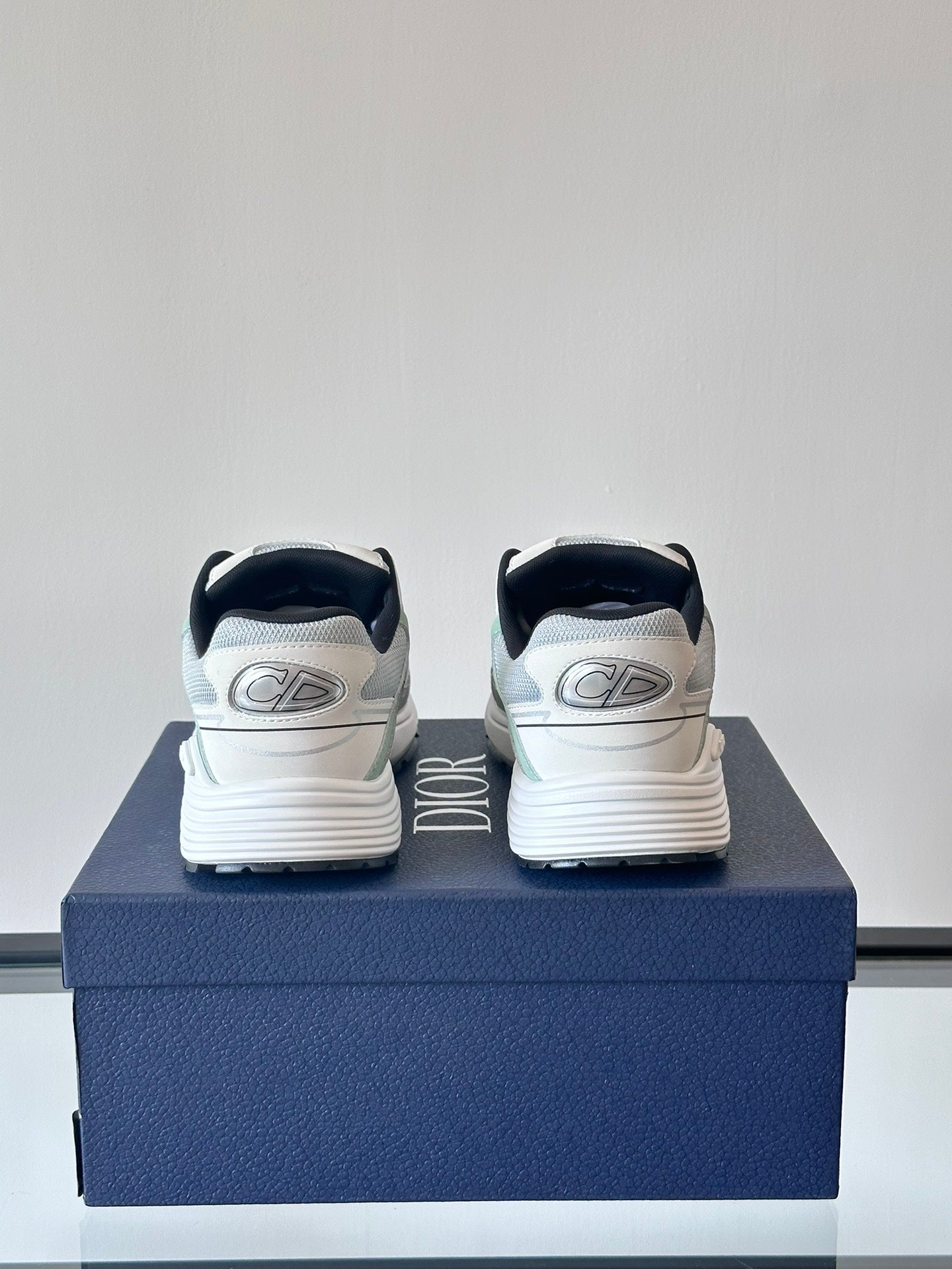 DIOR B30 CELADON GREY WHITE - Prime Reps