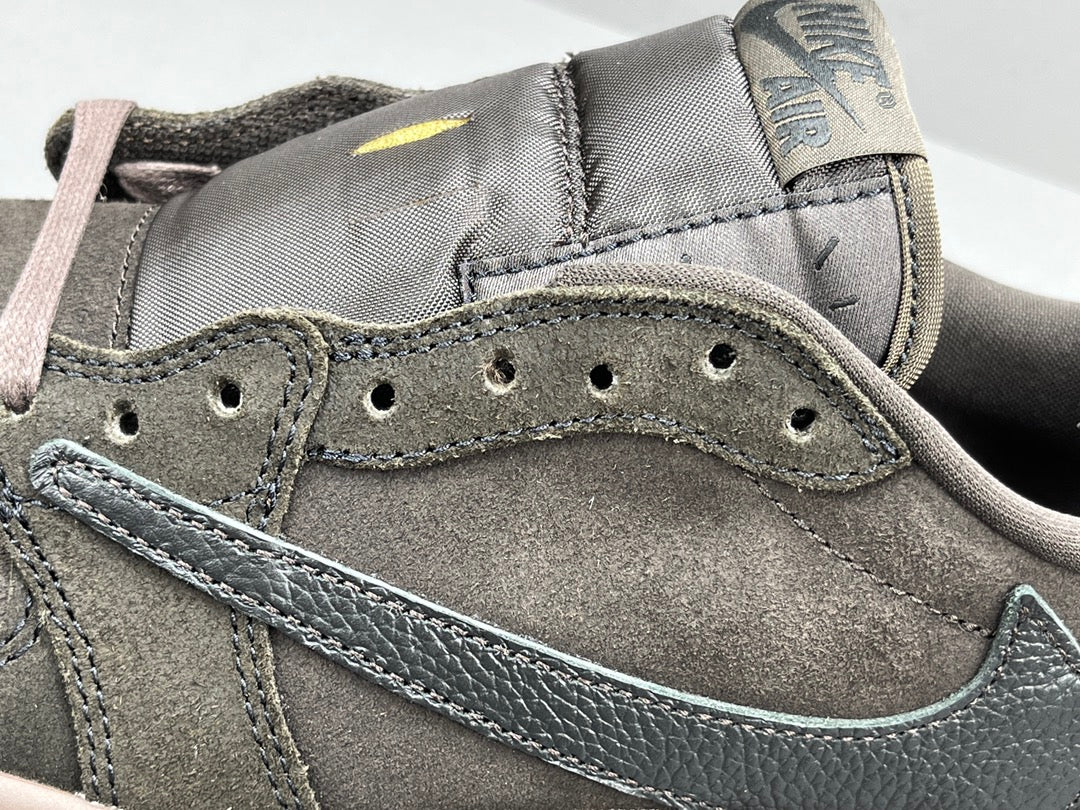 JORDAN 1 RETRO LOW OG SP x TRAVIS SCOTT VELVET BROWN - Prime Reps