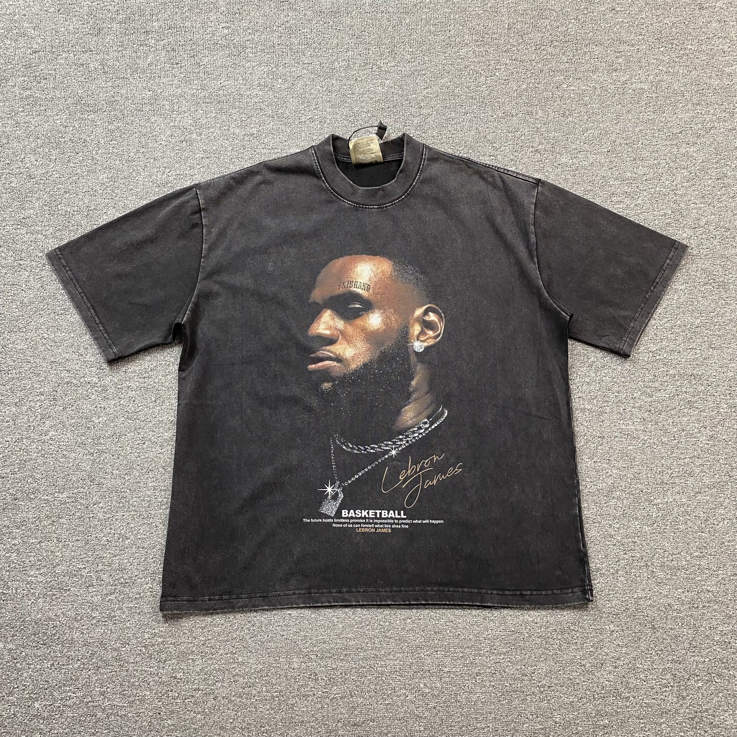 LEBRON JAMES VINTAGE GRAPHIC TEE DARK GREY - Prime Reps
