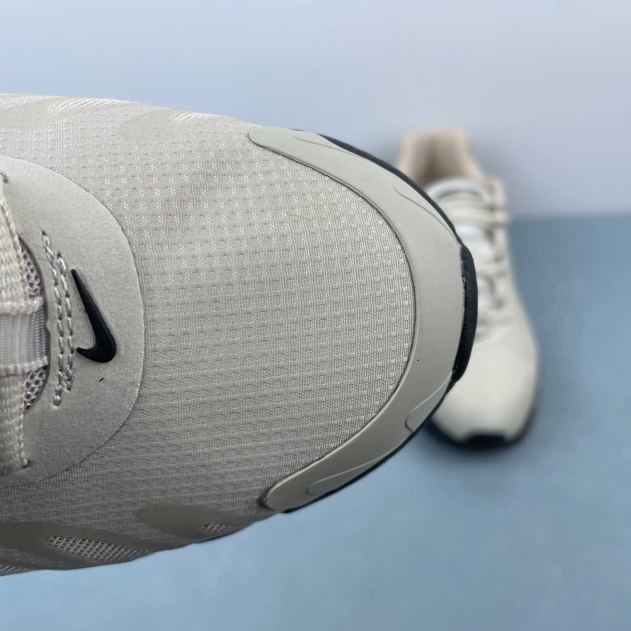 NIKE AIR MAX DN8 x FOSSIL BLACK - Prime Reps