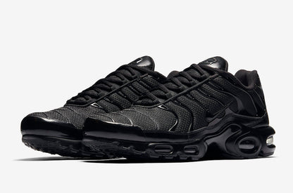 NIKE AIR MAX PLUS x TRIPLE BLACK - Prime Reps