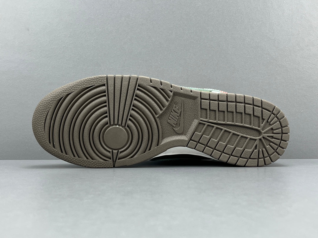 NIKE DUNK LOW x YEAR OF THE SNAKE - Prime Reps