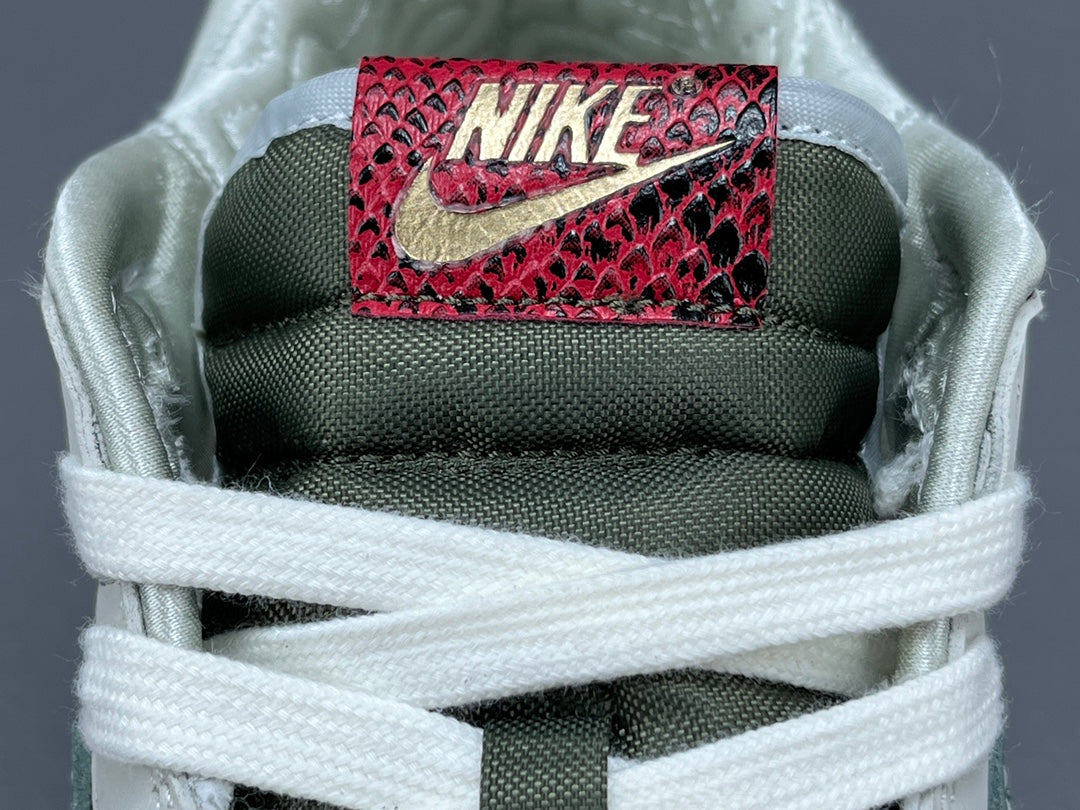 NIKE DUNK LOW x YEAR OF THE SNAKE - Prime Reps