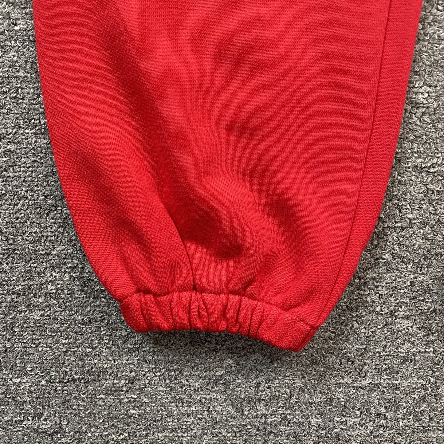 SP5DER BELUGA SWEATPANTS RED - Prime Reps
