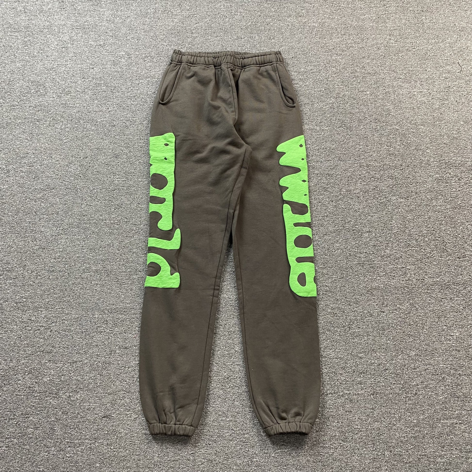 SP5DER BELUGA SWEATPANTS SLATE GREY/GREEN - Prime Reps