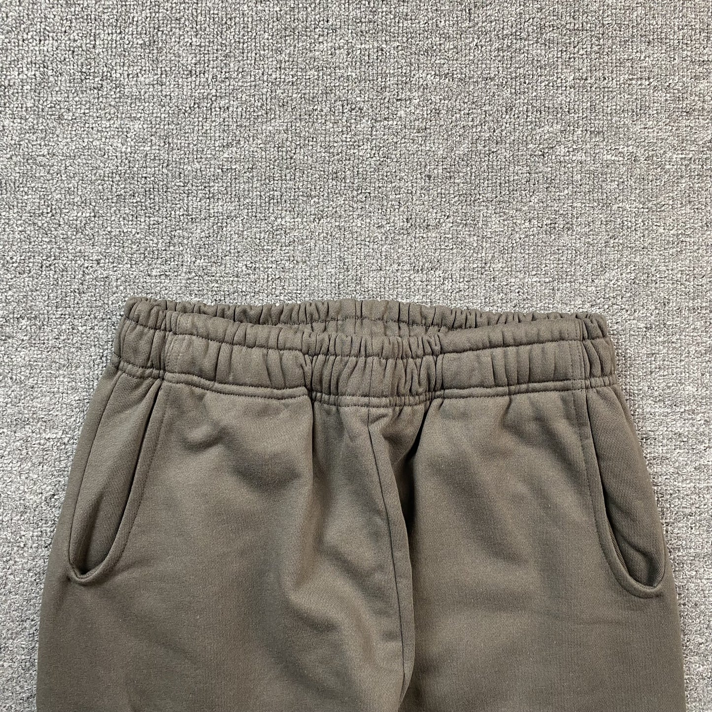 SP5DER BELUGA SWEATPANTS SLATE GREY/GREEN - Prime Reps
