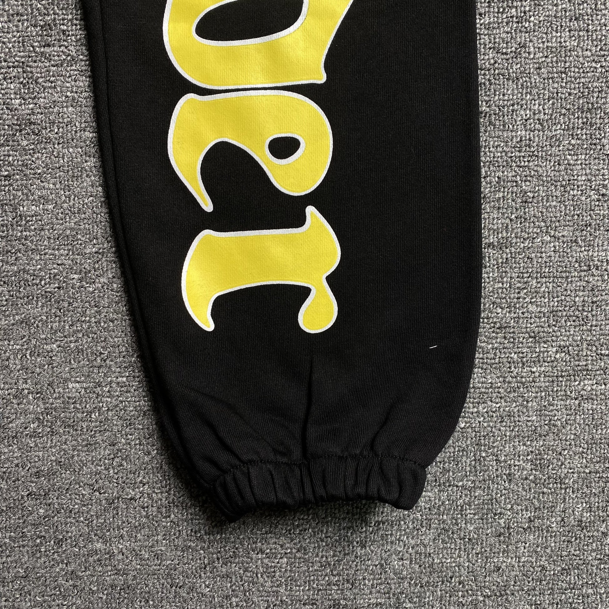 SP5DER JEFFERY SWEATPANTS BLACK - Prime Reps