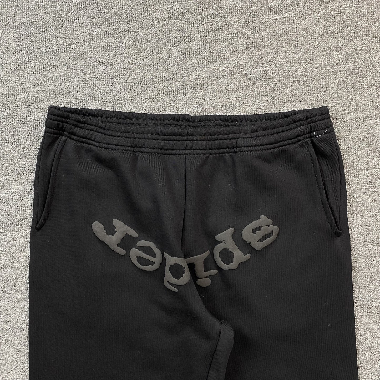 SP5DER VVS SWEATPANTS BLACK - Prime Reps