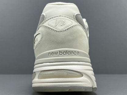 STONE ISLAND x 991v2 MADE IN ENGLAND GHOST PACK BEIGE - Prime Reps