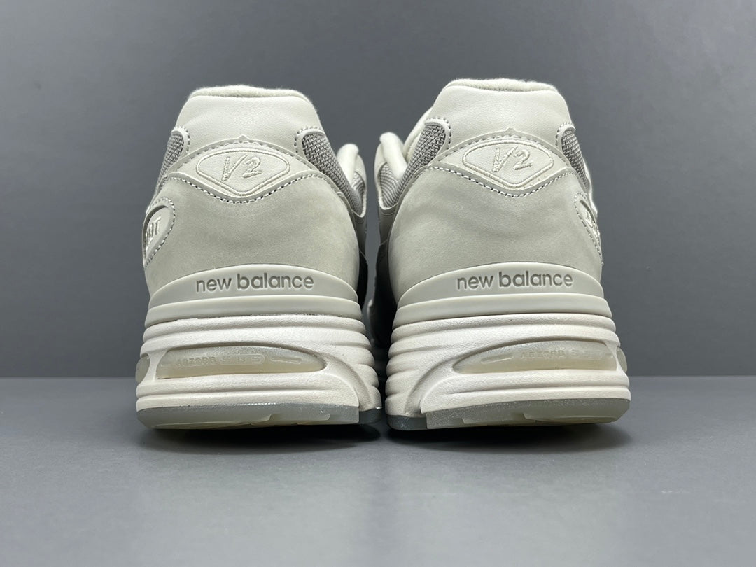 STONE ISLAND x 991v2 MADE IN ENGLAND GHOST PACK BEIGE - Prime Reps