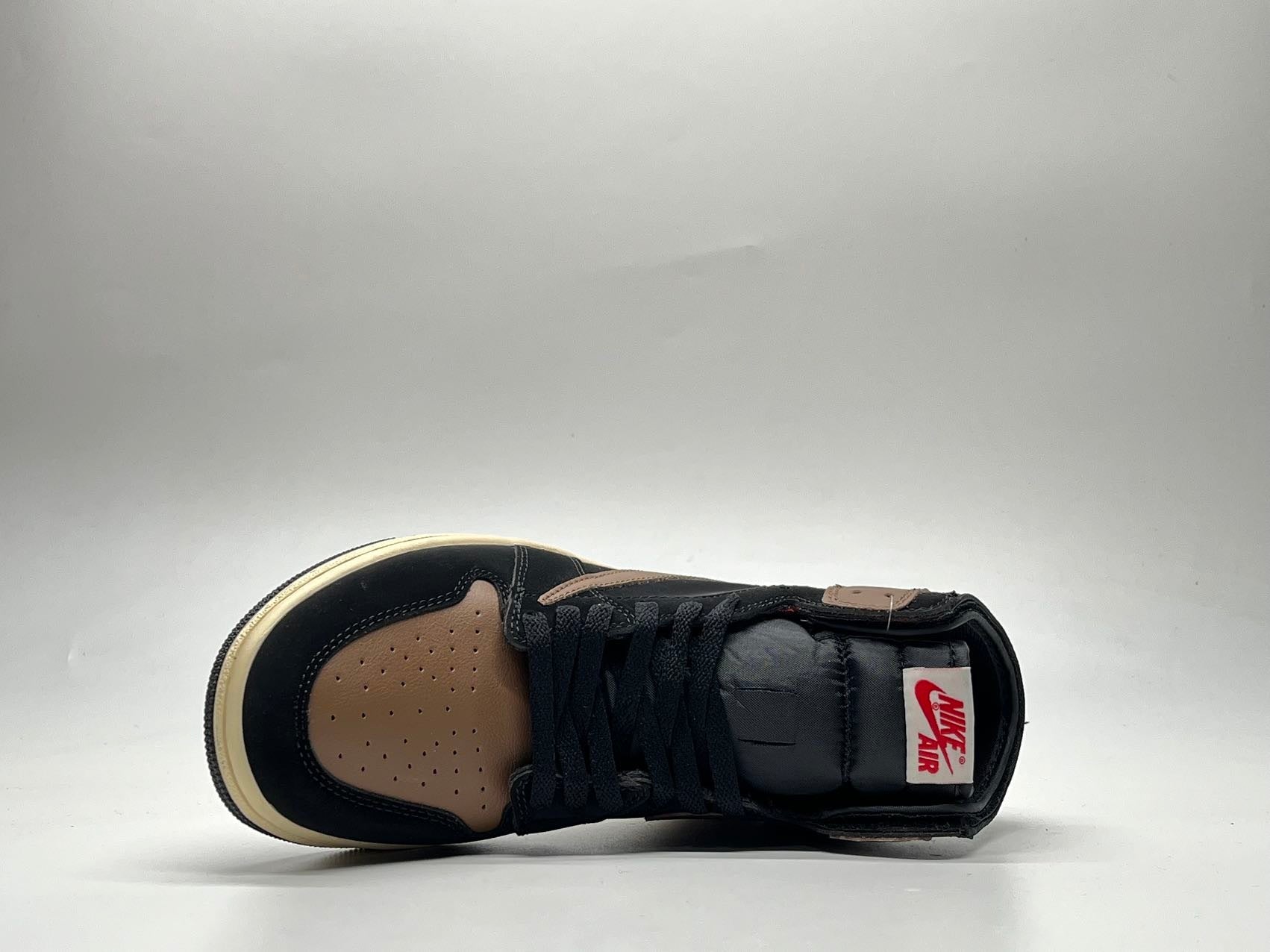 Air Jordan 1 Retro High - "Travis Scott Mocha"