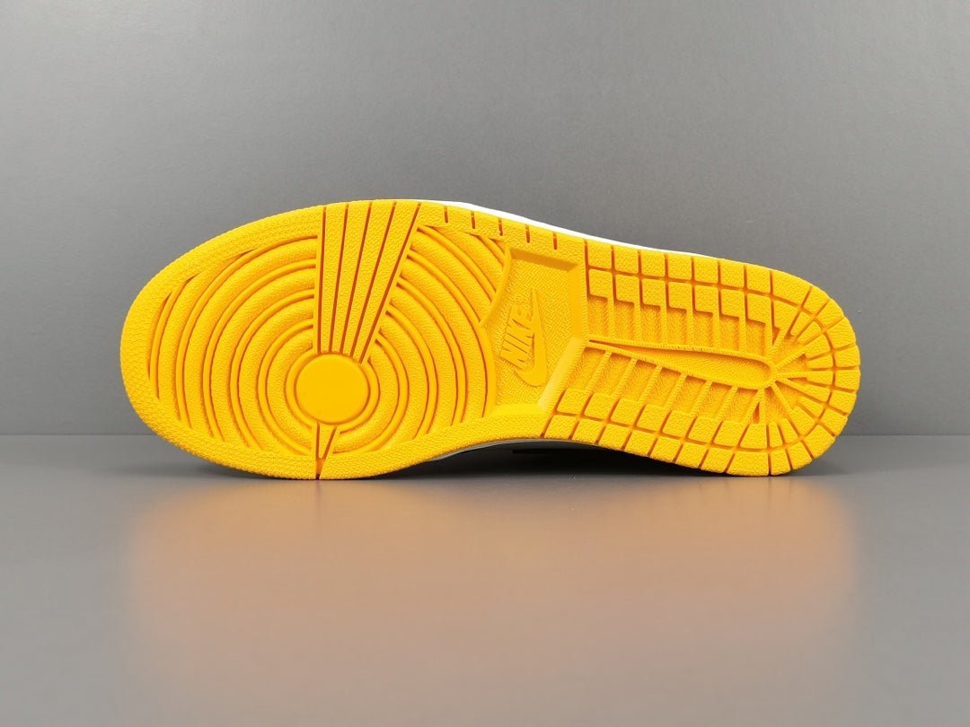 JORDAN 1 RETRO HIGH x TAXI - Prime Reps