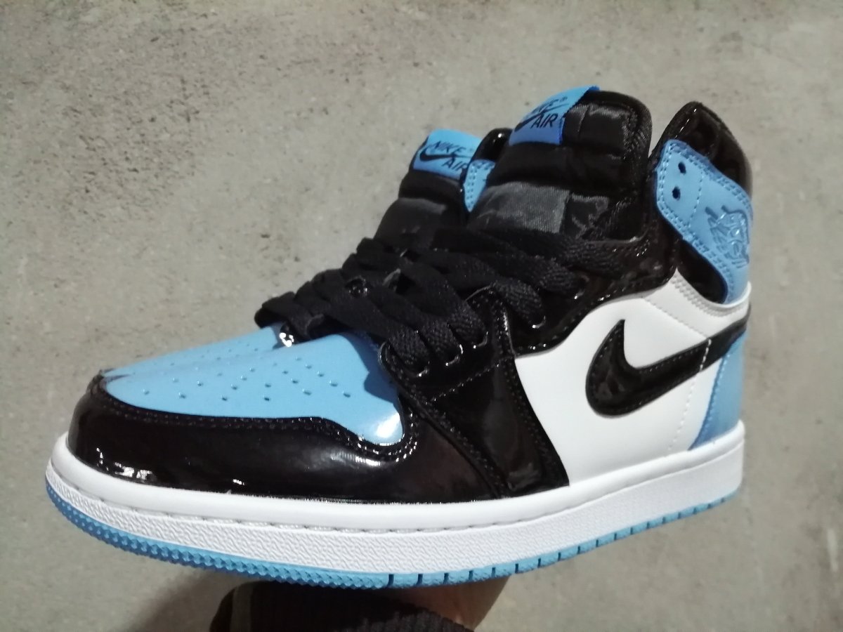 jordan 1 unc reps