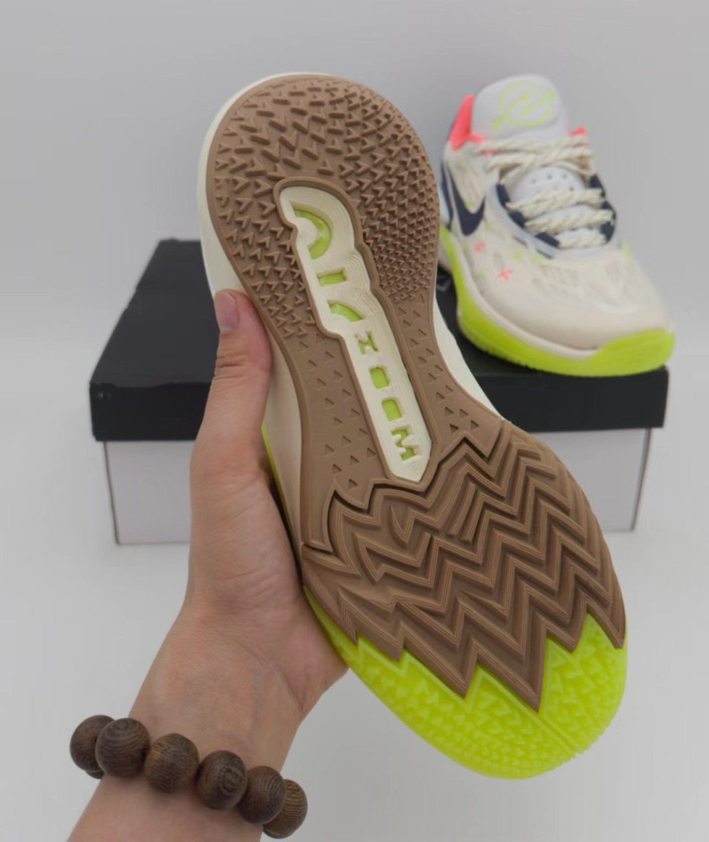 NIKE ZOOM G.T. CUT 2 x CROSSHAIRS - Prime Reps